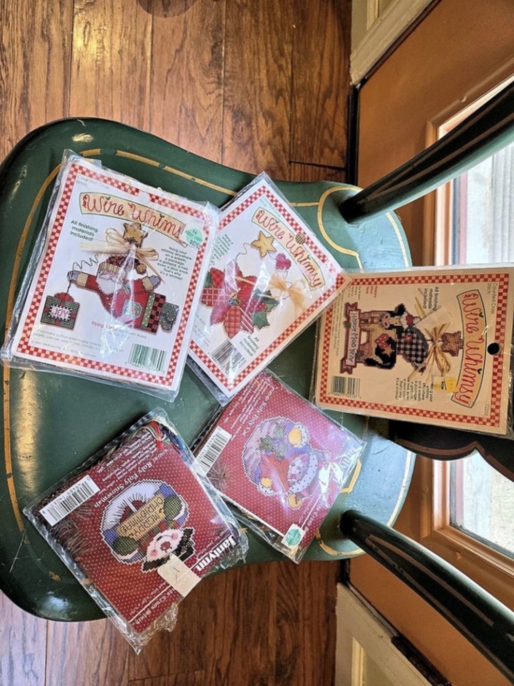 VINTAGEHoliday COSS Stitch 5 Included
